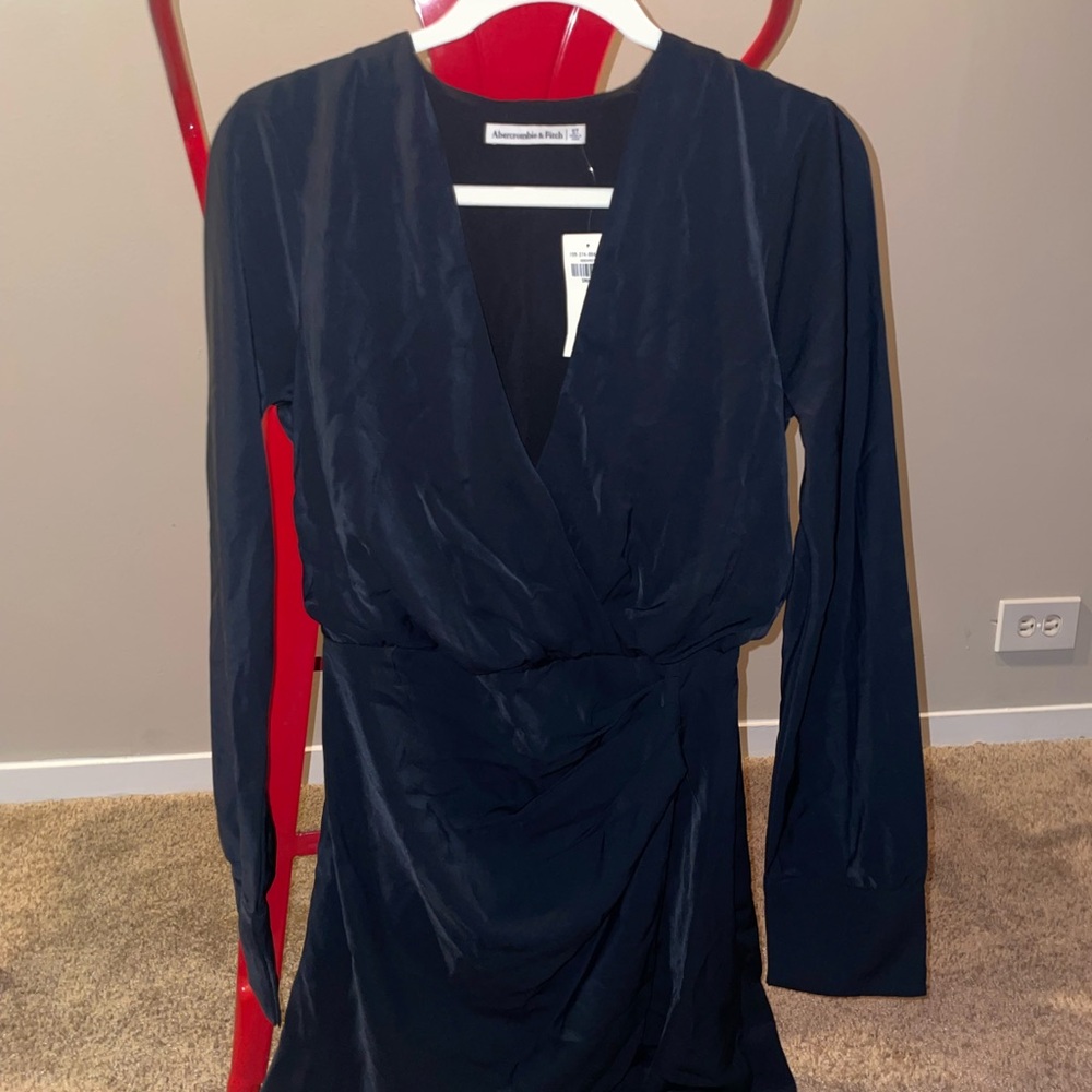 Abercrombie & Fitch Navy Long Sleeve Dress size Small TALL
